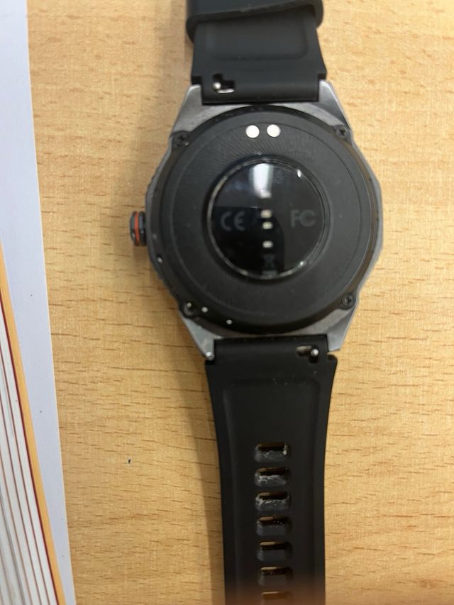 Reloj G-Sport Negro y Plateado con su cargador