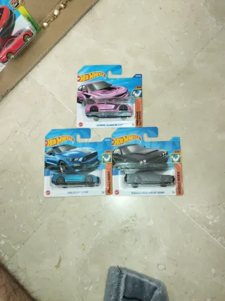 Lote 3 coches Hot Wheels americanos