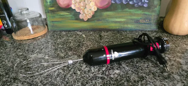 Batidora de mano Mandine a estrenar