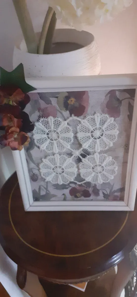 Set di quadro, cesta fiori e tappetino