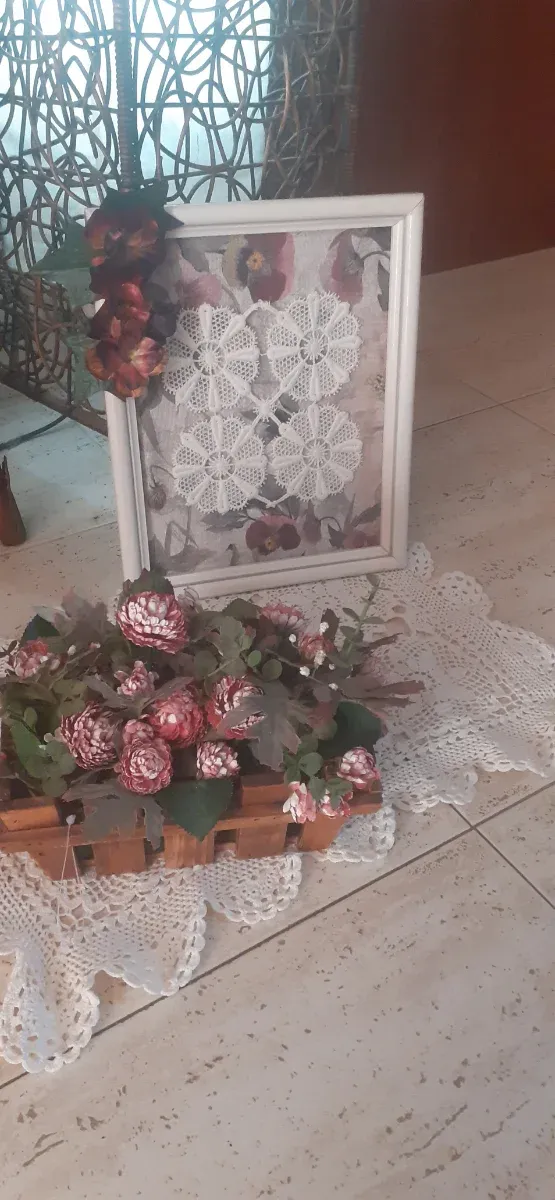 Set di quadro, cesta fiori e tappetino