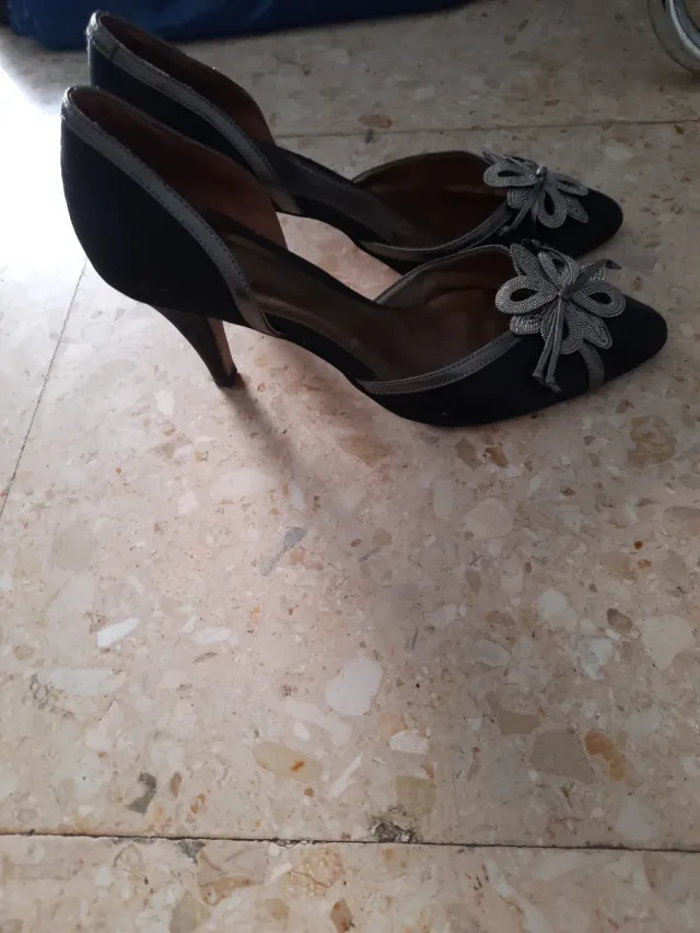 Zapatos Pierre Cardin Negros y Plateados