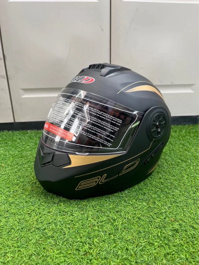 Casco Moto Modular BLD Negro y Dorado