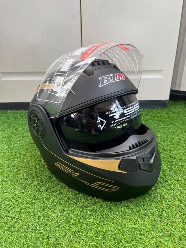 Casco Moto Modular BLD Negro y Dorado