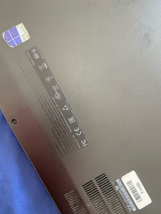 Lenovo ThinkPad X1 Carbon func solo con cargador