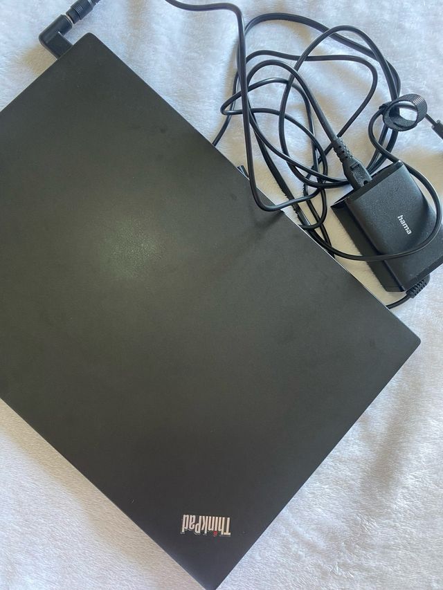 Lenovo ThinkPad X1 Carbon func solo con cargador