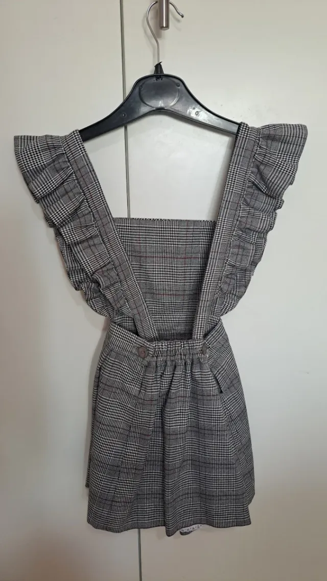 Pichi niña cuadros volantes talla 104 hecho a mano