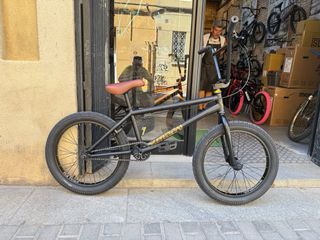 Bicicleta BMX Sunday