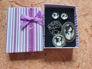 Conjunto Santoro Gorjuss Pendientes, colgante..