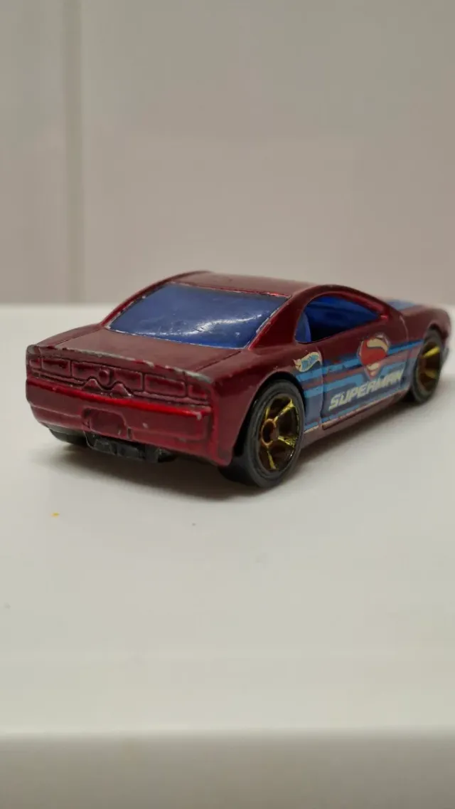 Hot Wheels D Muscle Tone Superman