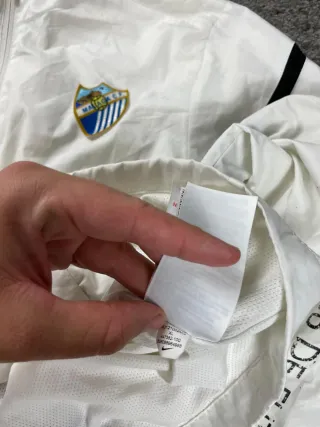 ¡¡OFERTA!! Talla S Chaqueta Nike Málaga