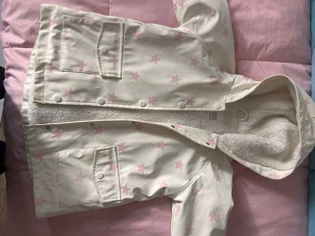 Chubasquero niña estrellas T6-116 cm buen estado