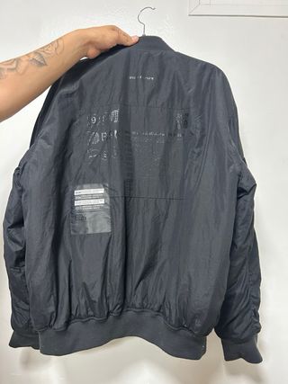 Chaqueta Bomber Negra Bershka