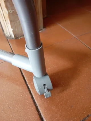 Perchero burro metálico plegable