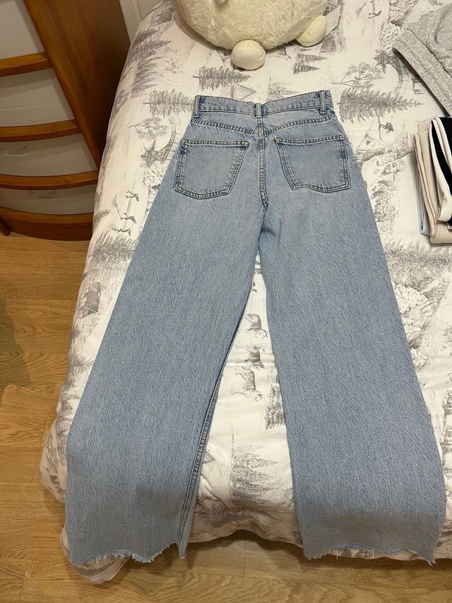 Vaqueros rectos Zara Talla 34