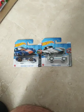 Lote 2 Hot Wheels Shelby Cobra