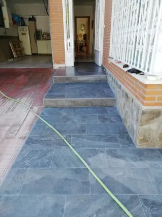 Alicatados de piedra natural,y solados