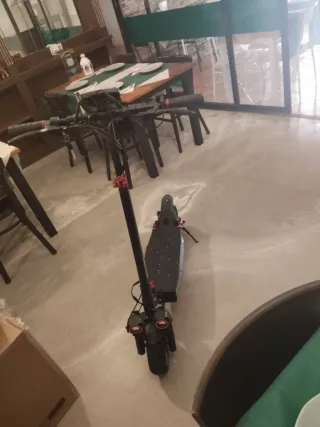 Patinete Eléctrico Negro