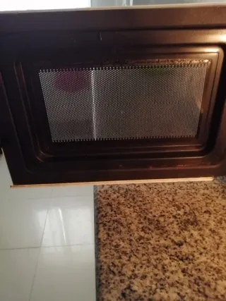 Microondas blanco Salvad