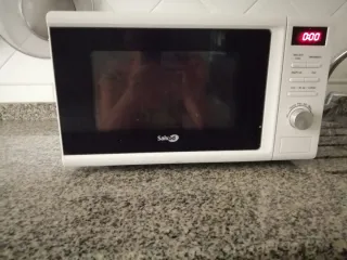 Microondas blanco Salvad