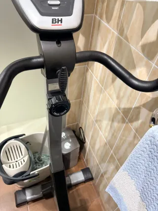 Bicicleta Estática BH Artic