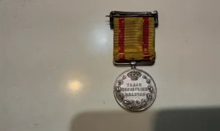 Medalla Militar Alfonso XII,en plata