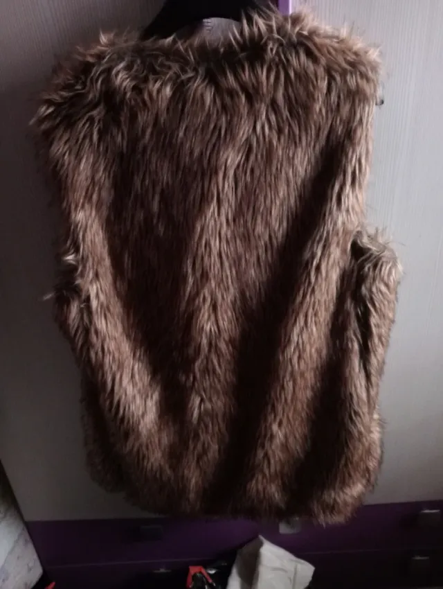 Chaleco pelo marrón