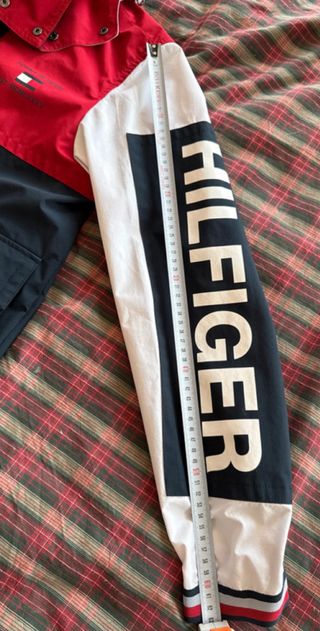 Cazadora de Tommy Hilfiger