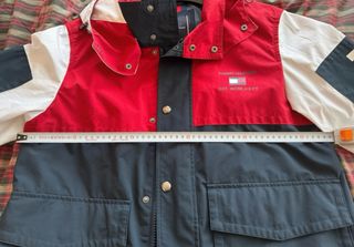 Cazadora de Tommy Hilfiger