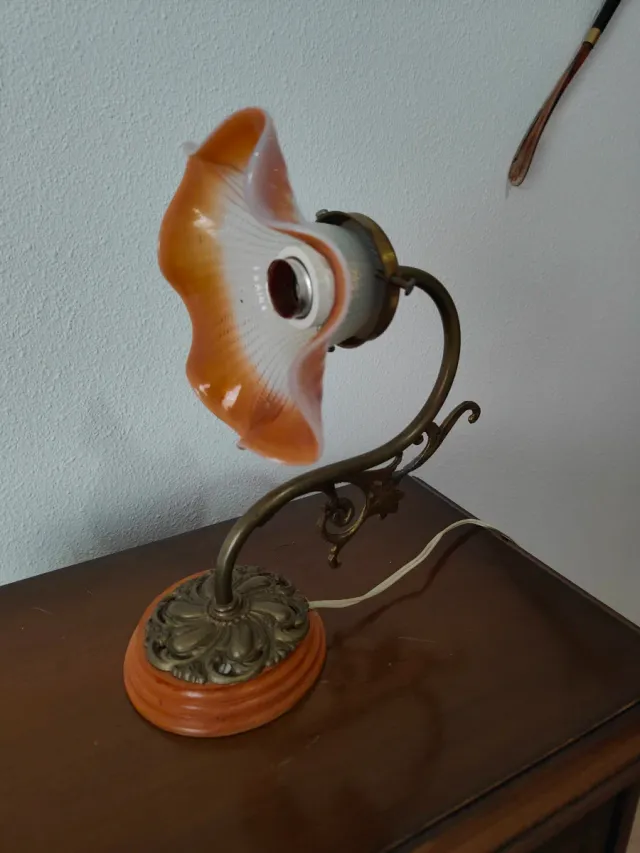 Lámpara vintage Art Nouveau