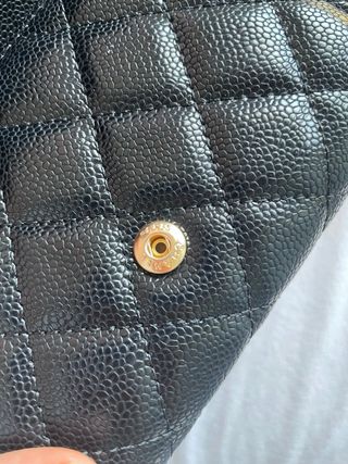 Monedero Chanel negro acolchado