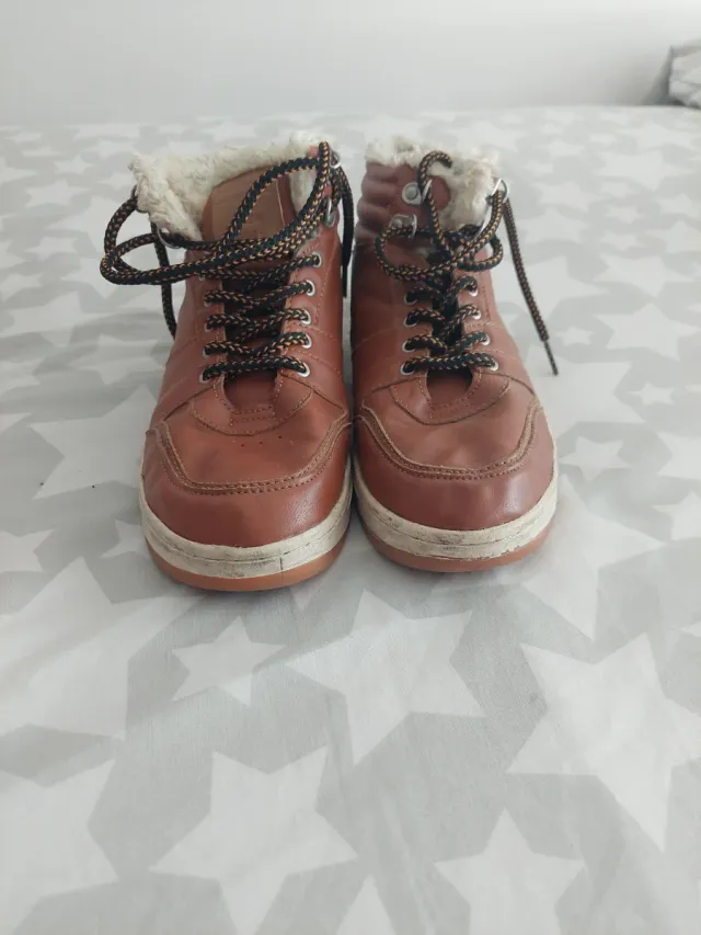 Botas niño marrones talla 36-37