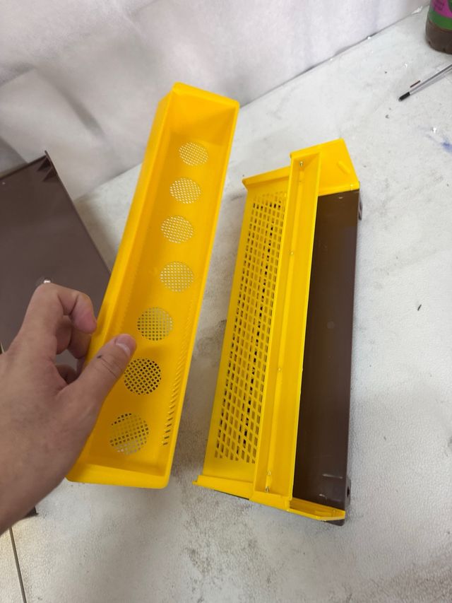 Colector de Polen Abejas Entrada T