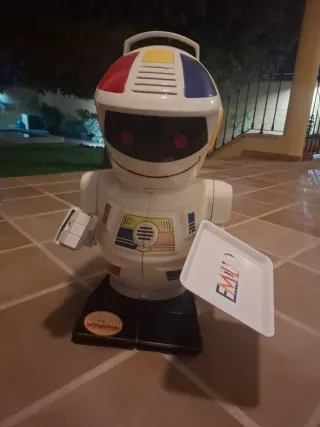 Robot Emilio Bizak