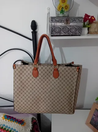 Bolso grande tote otoño/invierno beige y marrón