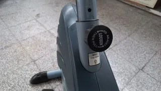 Bicicleta Estática Gris