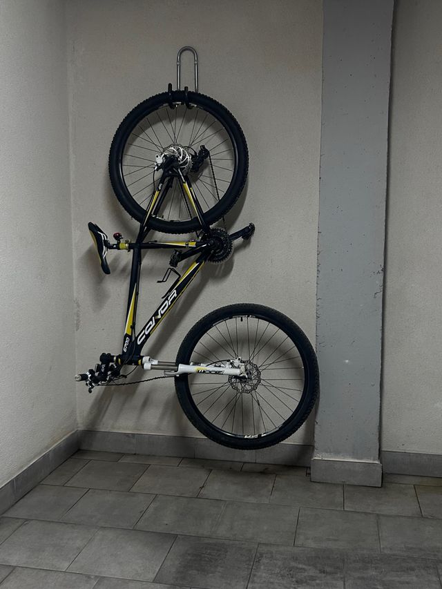 Bicicleta de montaña CONOR