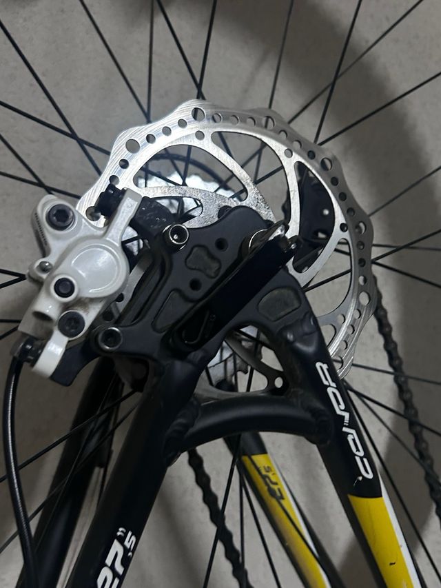 Bicicleta de montaña CONOR