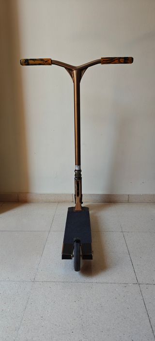 Patinete profesional freestyle Scooter NKD trucos