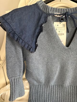 Jersey Zara cuello volantes S precio en zara 26€