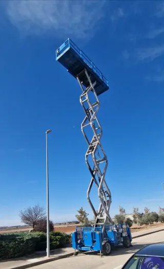 Plataforma Elevadora Genie 18m