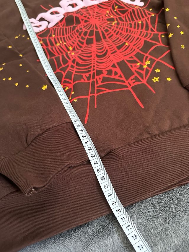 Sudadera Sp5der marrón con telaraña