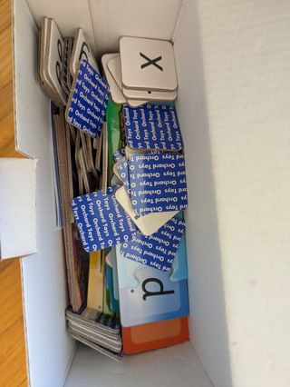 Juego Match and Spell Next Steps