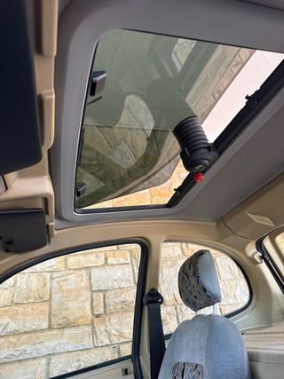 Ciclomotor Coche Blanco