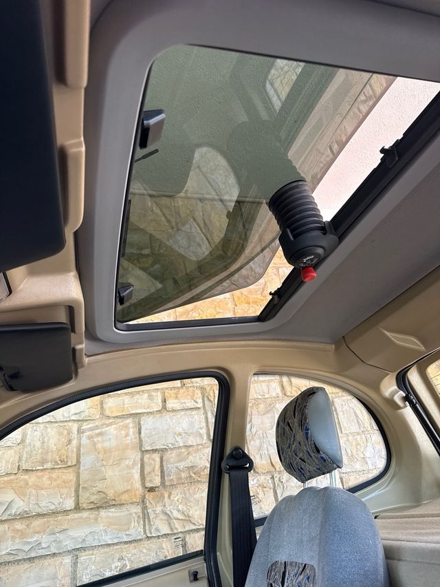 Ciclomotor Coche Blanco