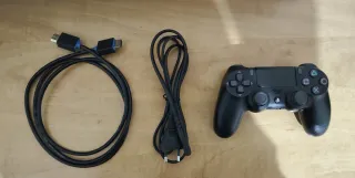 Consola PS4 Slim de 1 TB + 1 mando (Leer anuncio)