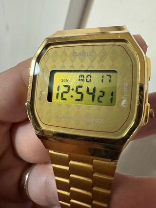 Reloj Casio Dorado Digital