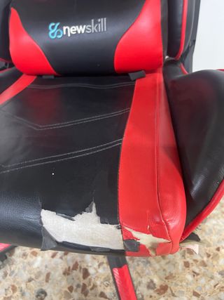 Silla Gaming Newskill Negra y Roja
