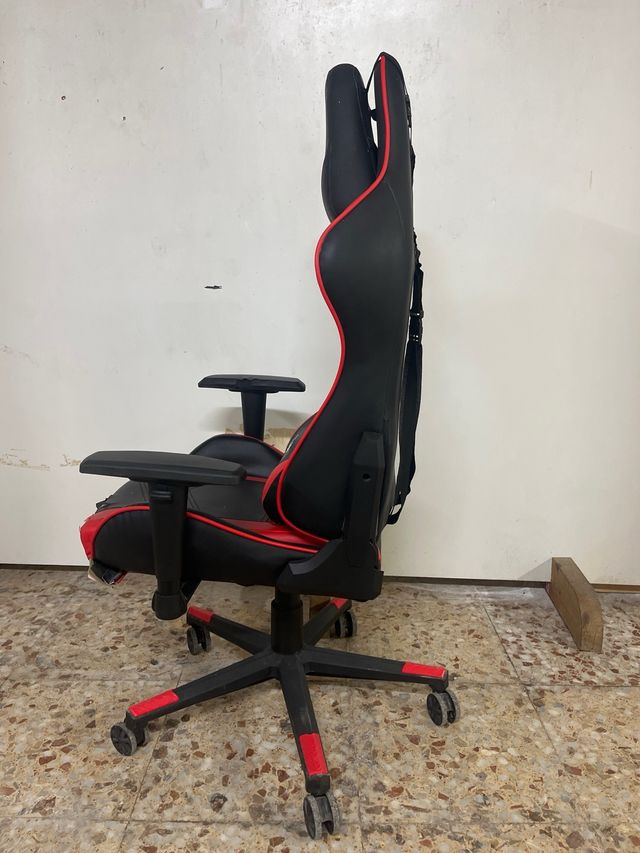 Silla Gaming Newskill Negra y Roja
