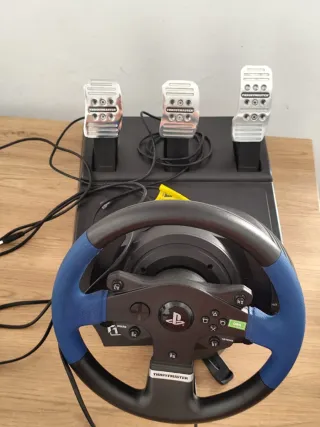 Volante Thrustmaster T150 PRO PS4/PS5/PC